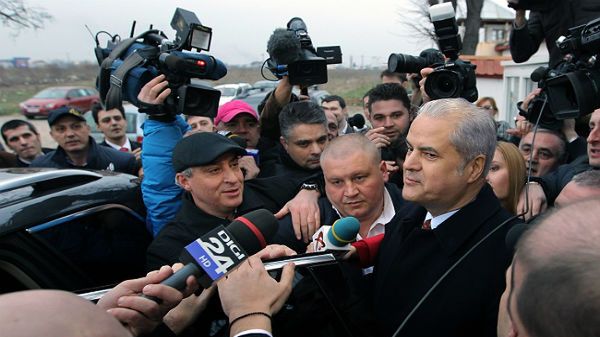 Adrian Nastase po opuszczeniu więzienia