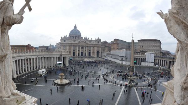 Plac św. Piotra w Watykanie