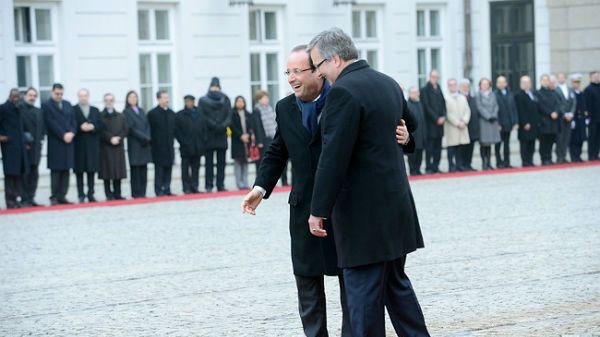 Prezydent Francois Hollande oraz prezydent Bronisław Komorowski