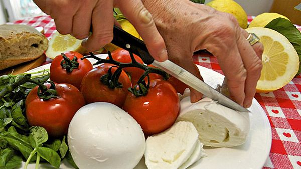 Włoska mafia fałszuje mozzarellę