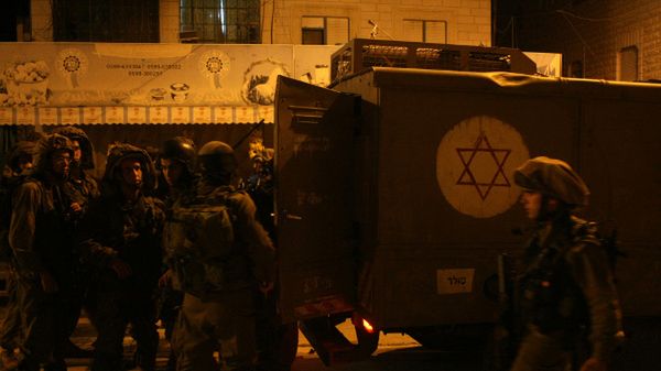 Izraelskie wojsko interweniowało, by zakończyć starcia w Hebronie