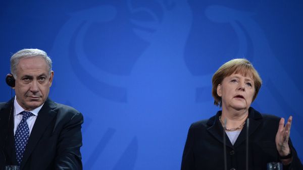Benjamin Netanjahu i Angela Merkel
