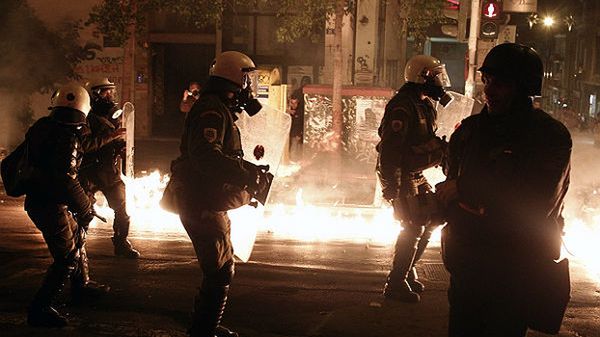 Starcia z policją w Grecji
