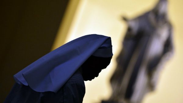 Tajny raport odkrywa kolejne tajemnice Watykanu