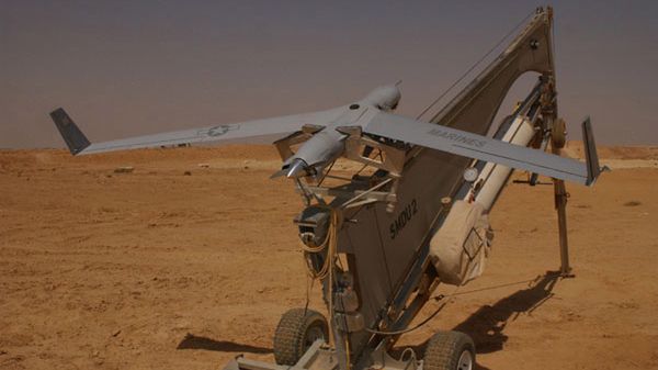 ScanEagle gotowy do wystrzelenia z katapulty
