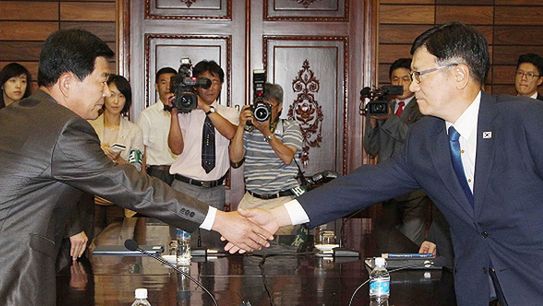 Park Chul-Soo (Korea Północna) i Seo Ho (Korea Południowa)