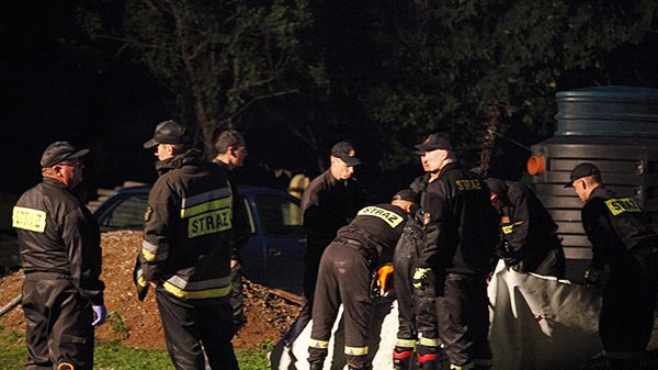 Akcja ratunkowa w miejscowości Jankielówka - zdjęcie archiwalne