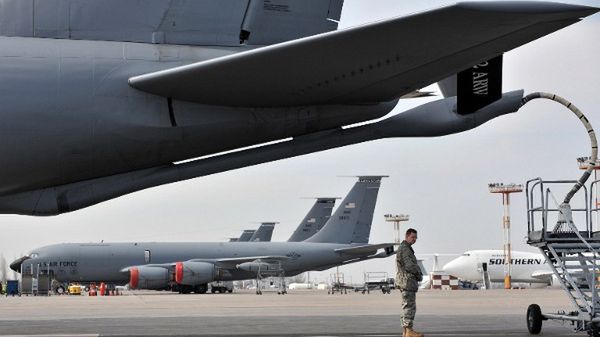 Lotnisko centrum tranzytowego USA w Manas