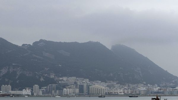 Spór wokół Gibraltaru się zaostrza
