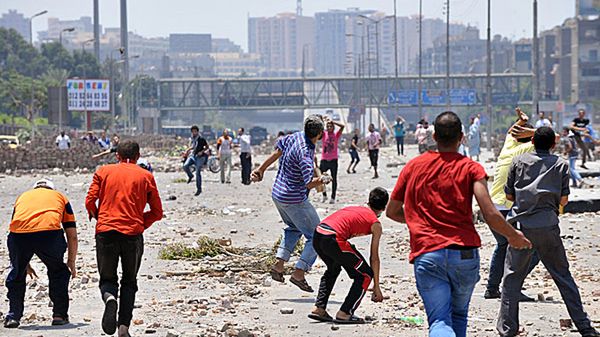W starciach z policją zginęło 65 osób
