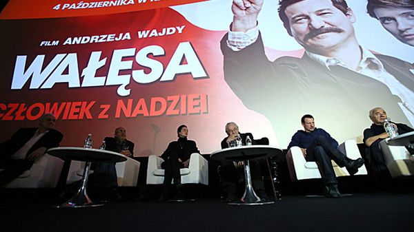 Konferencja po pokazie prasowym filmu "Wałęsa. Człowiek z nadziei"