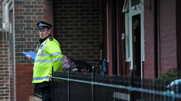 Ciało kobiety znaleziono w mieszkaniu przy Eastdown Park