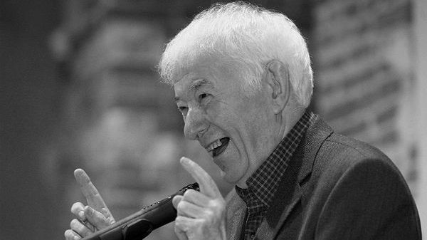 Noblista Seamus Heaney (zdj. arch.)