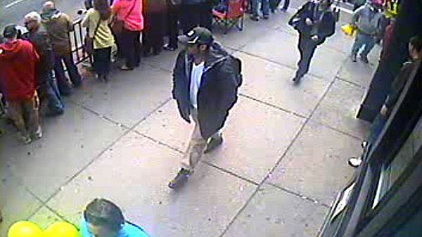 Zdjęcie Tamerlana i Dżochara Carnajewów z dnia zamachów, udostępnione przez FBI