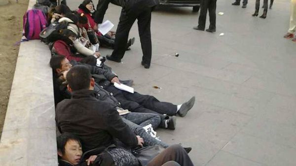 Dramatyczny protest w Pekinie