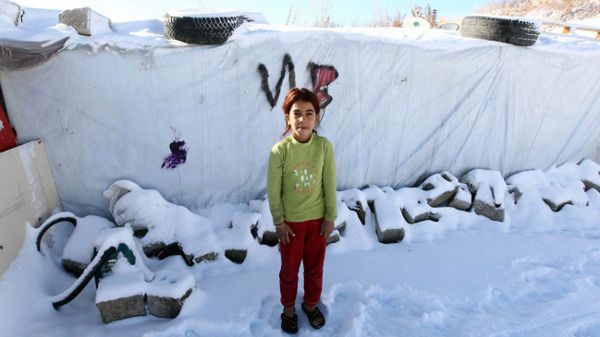 Syryjska dziewczynka w obozie dla uchodźców w Turcji