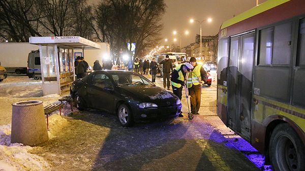 Policja na miejscu wypadku