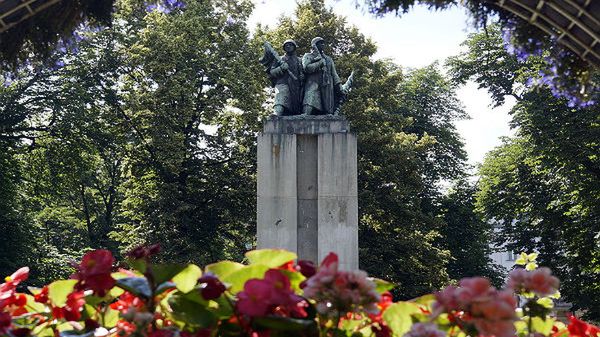 Pomnik Armii Radzieckiej w Katowicach, lipiec 2013 r.