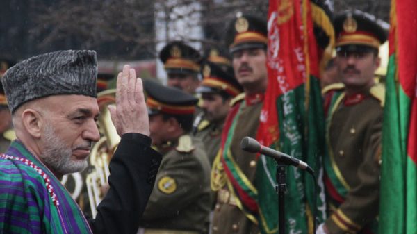 Hamid Karzaj, prezydent Afganistanu, na otwarciu sesji parlamentu