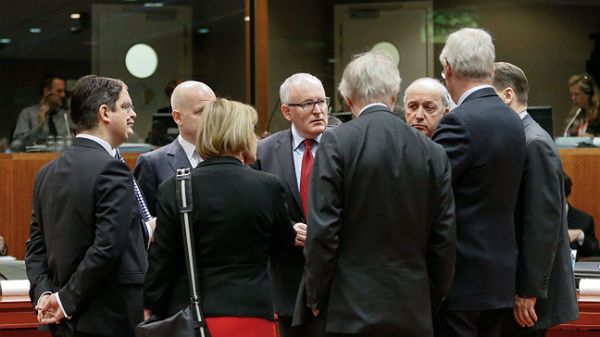 Ministrowie spraw zagranicznych podczas spotkania w Brukseli