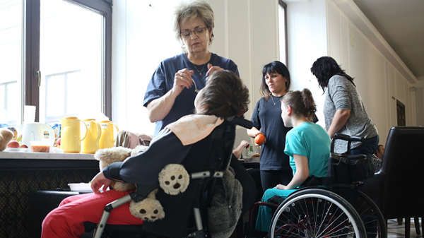 Rodzice niepełnosprawnych dzieci wciąż protestują w Sejmie