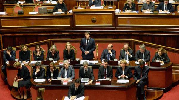 Matteo Renzi przemawia w Senacie