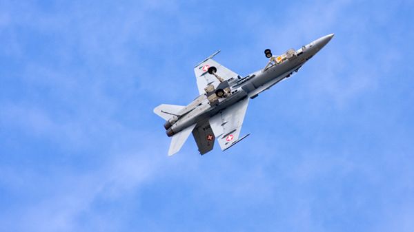 Szwajcarski F/A-18 Hornet