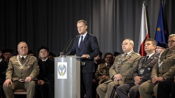 Donald Tusk w Akademii Obrony Narodowej