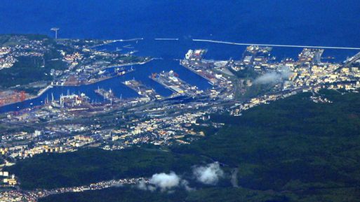Widok na port z Gdyni z lotu ptaka