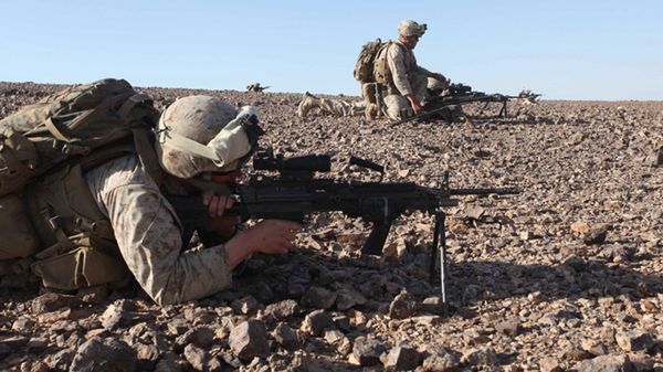 Amerykańscy żołnierze w czasie manewrów w Jordanii