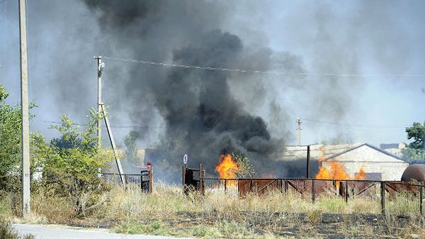 Zniszczenia po walkach w Nowoazowsku