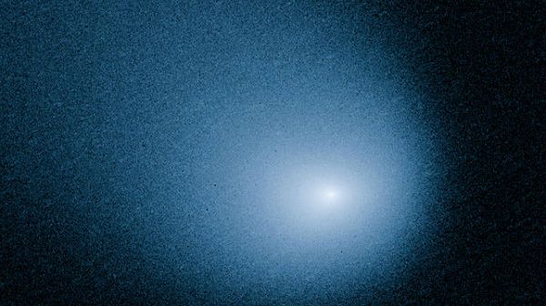 Jedno ze zdjęć komety Siding Spring opublikowane przez NASA