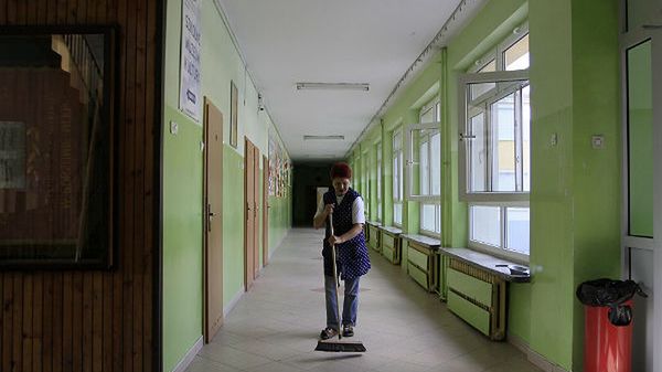 WF na korytarzu? Tak, w szkole polskiej...