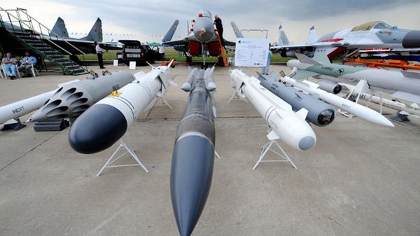 Pokaz rosyjskiego uzbrojenia lotniczego