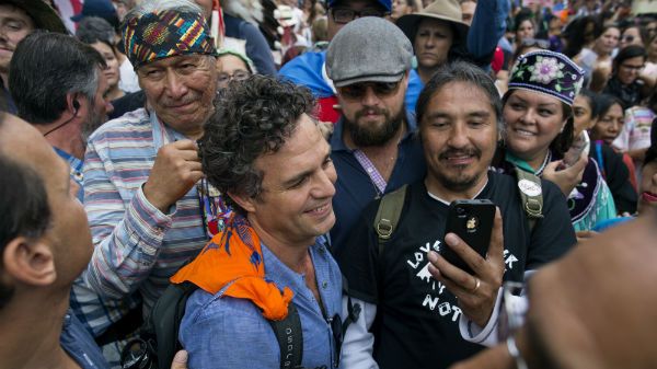 Aktorzy Mark Ruffalo oraz Leonardo DiCaprio