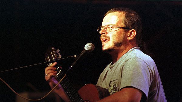 Sopot 31.08.2001 r. Jacek Kaczmarski w sopockiej Operze Leśnej