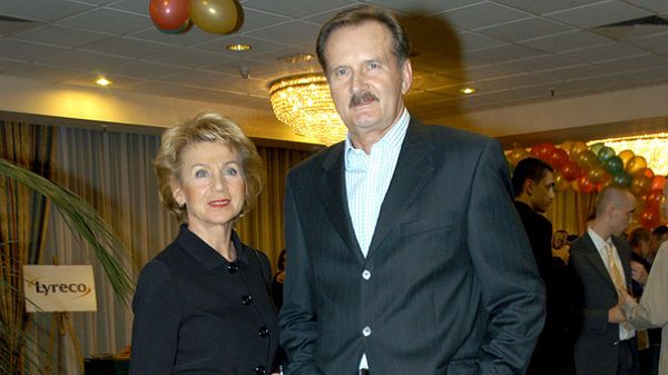 Gromosław Czempiński z żoną Barbarą. Styczeń 2004 rok