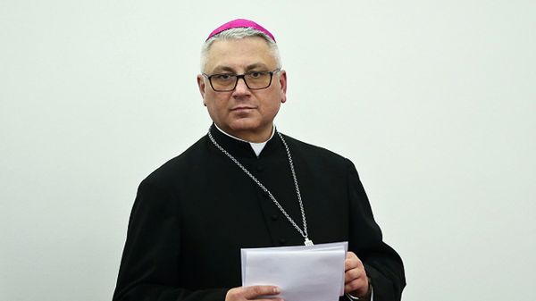 Nowy sekretarz generalny KEP bp Artur Miziński