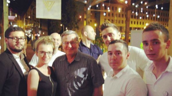 Jedno ze zdjęć wykonanych podczas nocnego wyjścia prezydenta Bronisława Komorowskiego