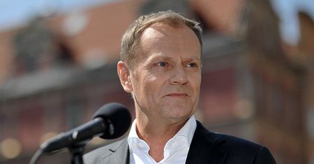 Jadwiga Staniszkis: Donald Tusk staje się obciążeniem dla PO