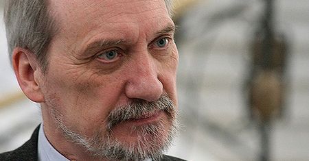 We wtorek opinia komisji ws. wotum nieufności wobec Antoniego Macierewicza