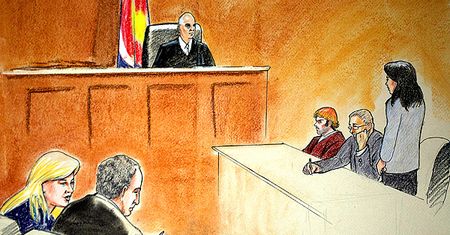 James Holmes usłyszał 142 zarzuty