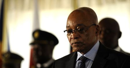Nelson Mandela zostanie pochowany 15 grudnia w Qunu - podał prezydent RPA Jacob Zuma