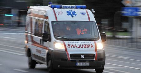 Wyciek ok. tony kwasu azotowego; sześć osób w szpitalu