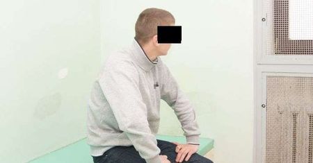 Jednego dnia zniszczył 40 samochodów