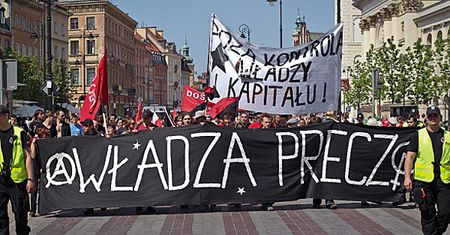 Pochód anarchistów w Warszawie: odcinamy się od pseudolewicy