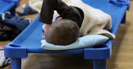 Lekarze ostrzegają: te dzieci chorują dwa razy częściej