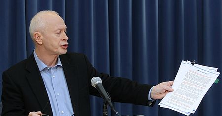Szwedzki europoseł: polski rząd kłamie w sprawie ACTA