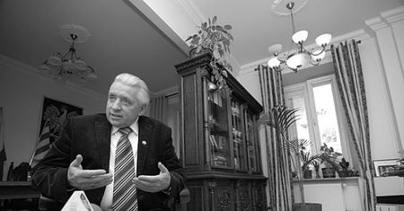 Są już wyniki badań DNA z biura Leppera
