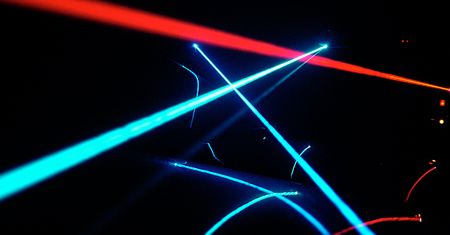 USA już w 2014 roku mogą rozpocząć testy broni laserowej dla myśliwców